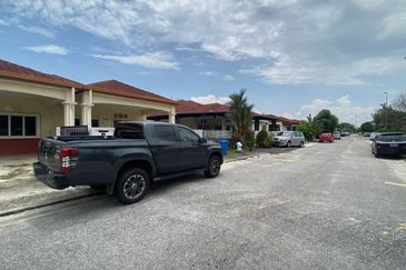 Seksyen 30, Shah Alam