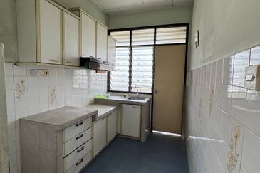 Subang Perdana Goodyear Court 7