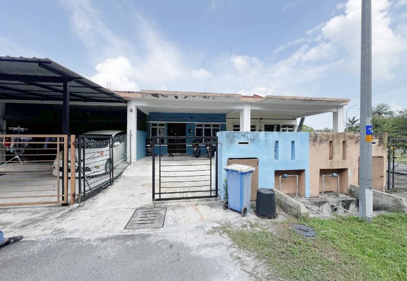 Taman Merpati, Jalan Merpati Putih