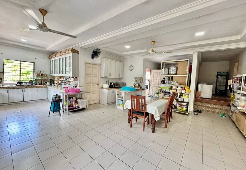 Seksyen 12, Shah Alam