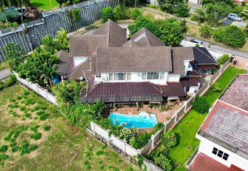 Seksyen 12, Shah Alam