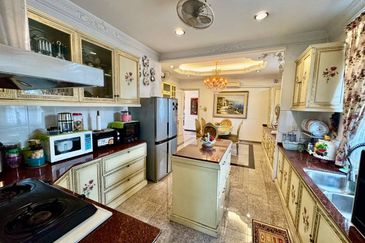 Seksyen 8, Shah Alam