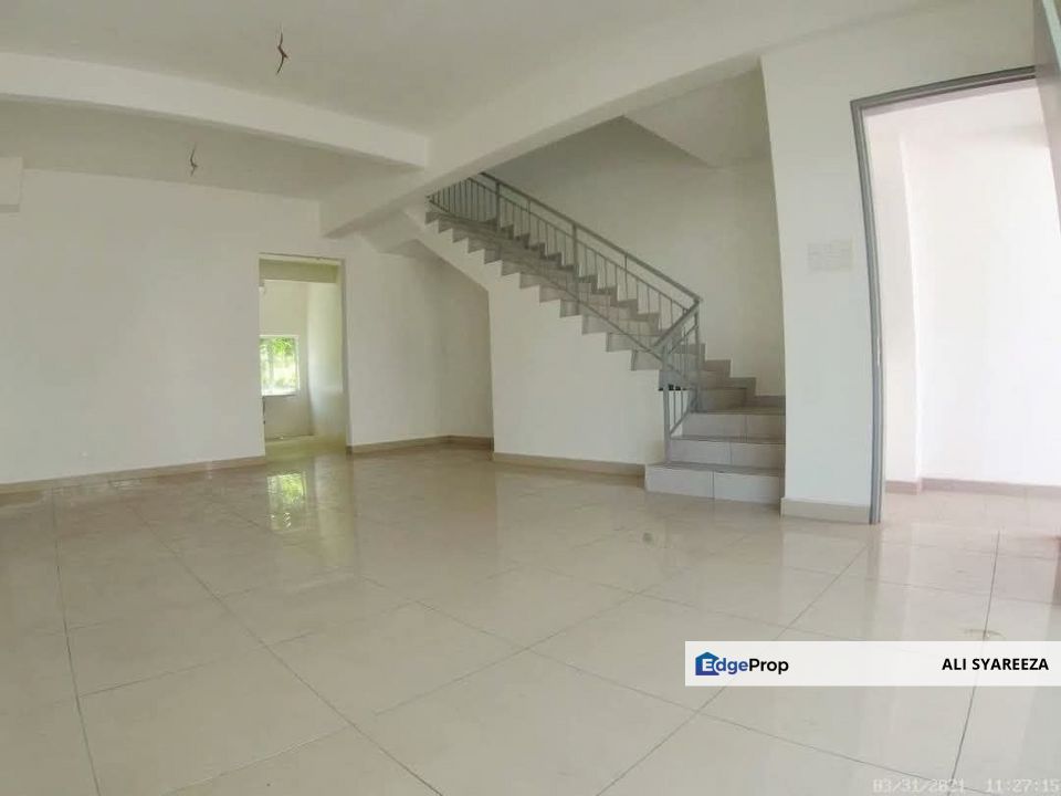 Diamond Garden Dengkil double storey terrace for sale, Selangor, Dengkil
