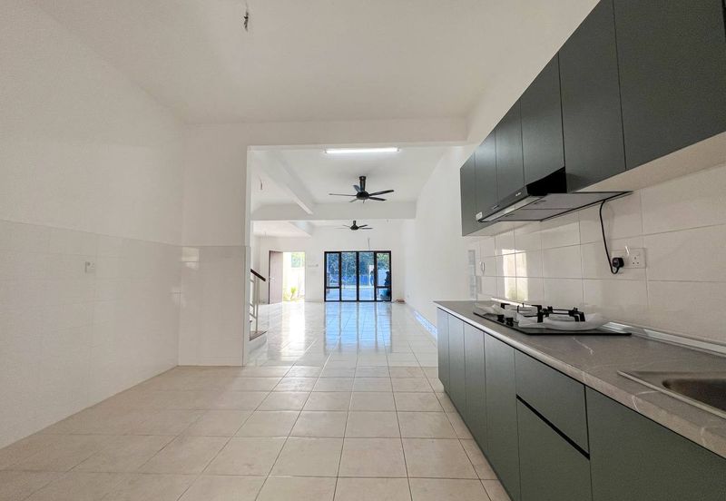 Dahlia @ Serene Heights