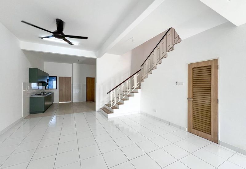 Dahlia @ Serene Heights