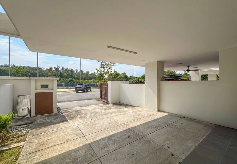 Dahlia @ Serene Heights