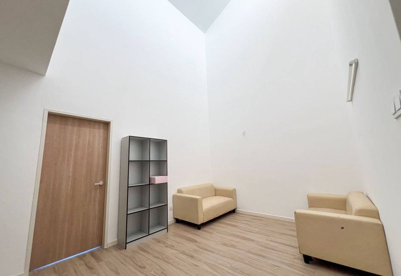 Dahlia @ Serene Heights