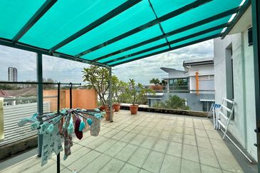 Bangi Lakehill Villas