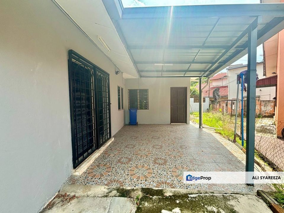 Alam Megah Seskyen 28 Shah Alam 1.5 storey terrace for sale, Selangor, Shah Alam