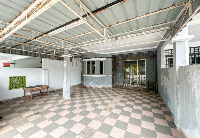 Taman Desa Salak Jaya