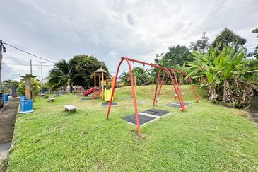 Taman Desa Salak Jaya