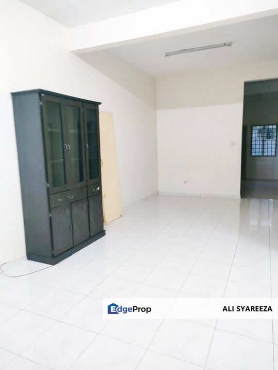 Jalan Kristal, Seksyen 7 Shah Alam Double storey terrace for sale, Selangor, Shah Alam