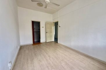 Subang Perdana Goodyear Court 10