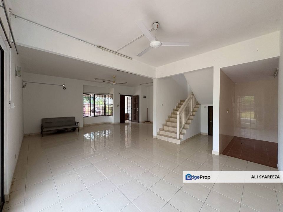 Seksyen 27 Shah Alam Alam Megah Taman Bunga Negara 2 Storey Terrace housesale, Selangor, Shah Alam