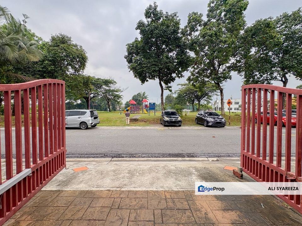 Seksyen 27 Shah Alam Alam Megah Taman Bunga Negara 2 Storey Terrace housesale, Selangor, Shah Alam