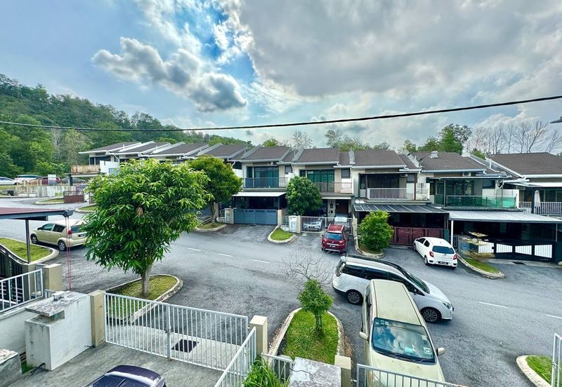 Bandar Baru Salak Tinggi