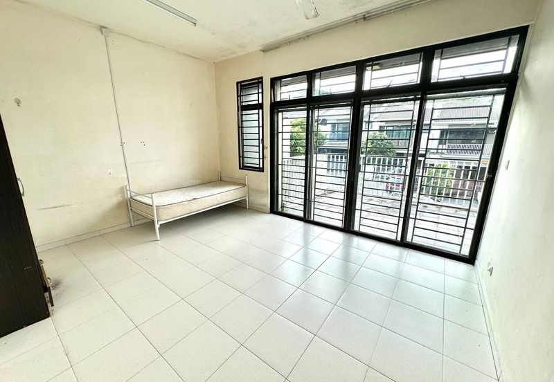 Bandar Baru Salak Tinggi