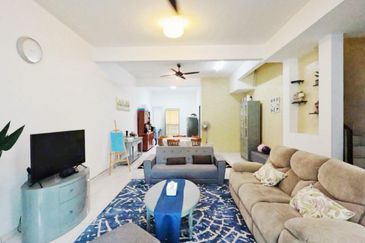 NILAI IMPIAN (LAMAN ORKID)