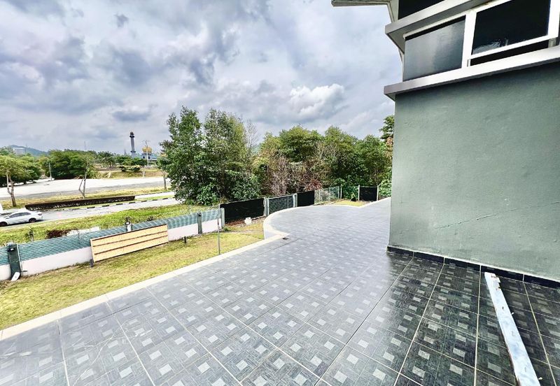 Bandar Baru Salak Tinggi