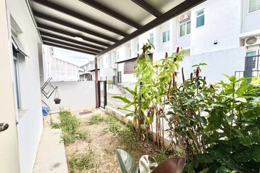 Serenia Adiva @ Serenia City