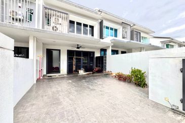 Serenia Adiva @ Serenia City