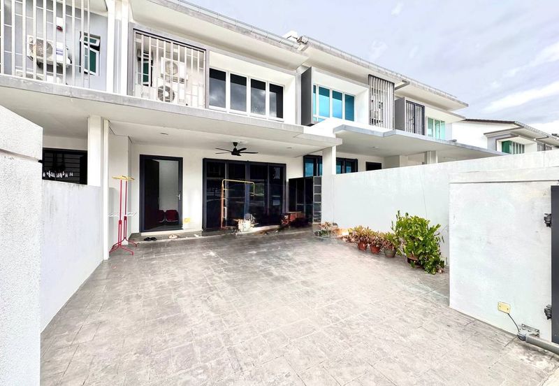 Serenia Adiva @ Serenia City