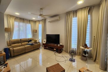 USJ Avenue @ USJ Heights