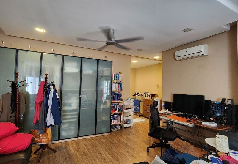 USJ Avenue @ USJ Heights