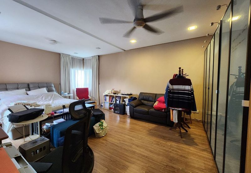 USJ Avenue @ USJ Heights