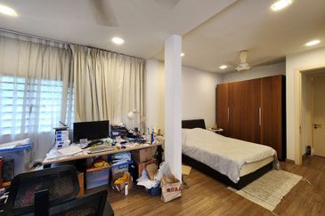 USJ Avenue @ USJ Heights