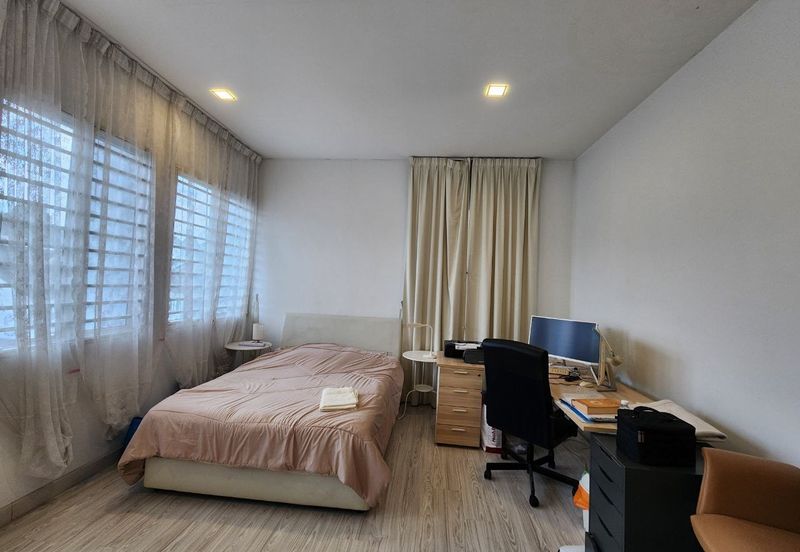 USJ Avenue @ USJ Heights