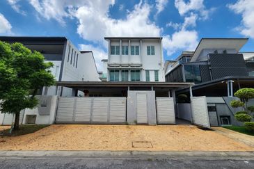 USJ Avenue @ USJ Heights