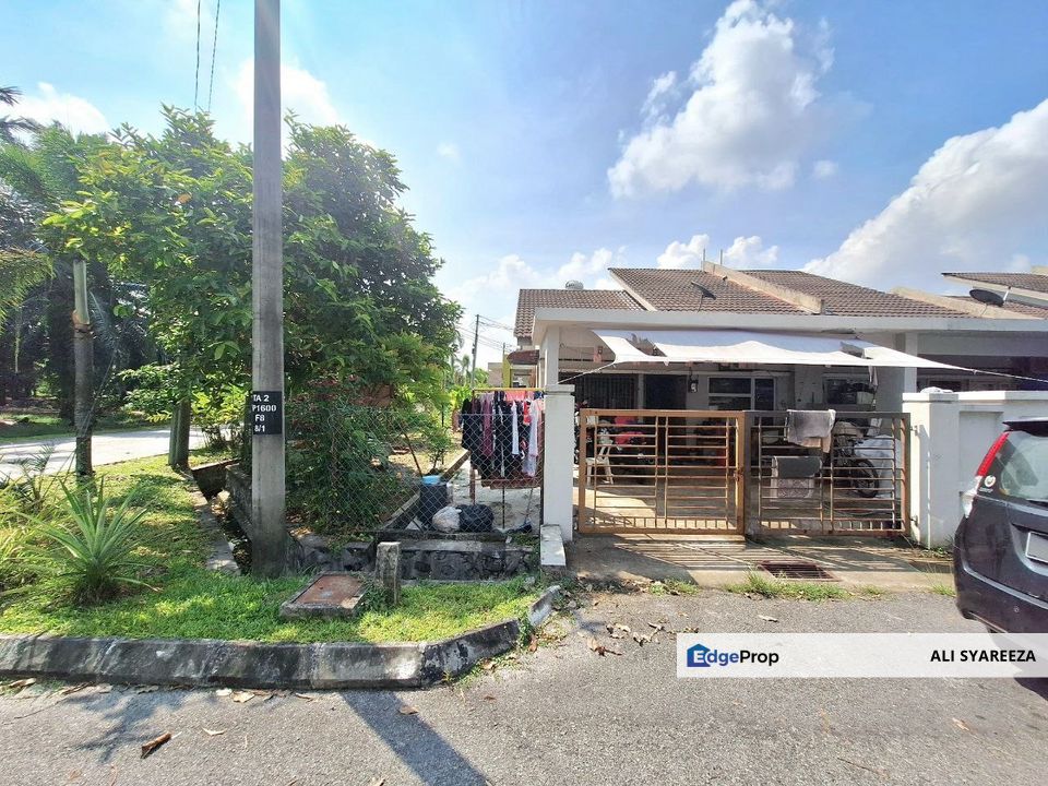 Taman Amanah Jenjarom single storey terrace for sale, Selangor, Jenjarom