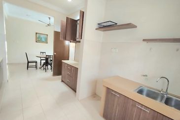 Taman Kota Warisan Permai