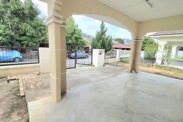 Taman Kota Warisan Permai