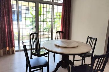 Taman Kota Warisan Permai