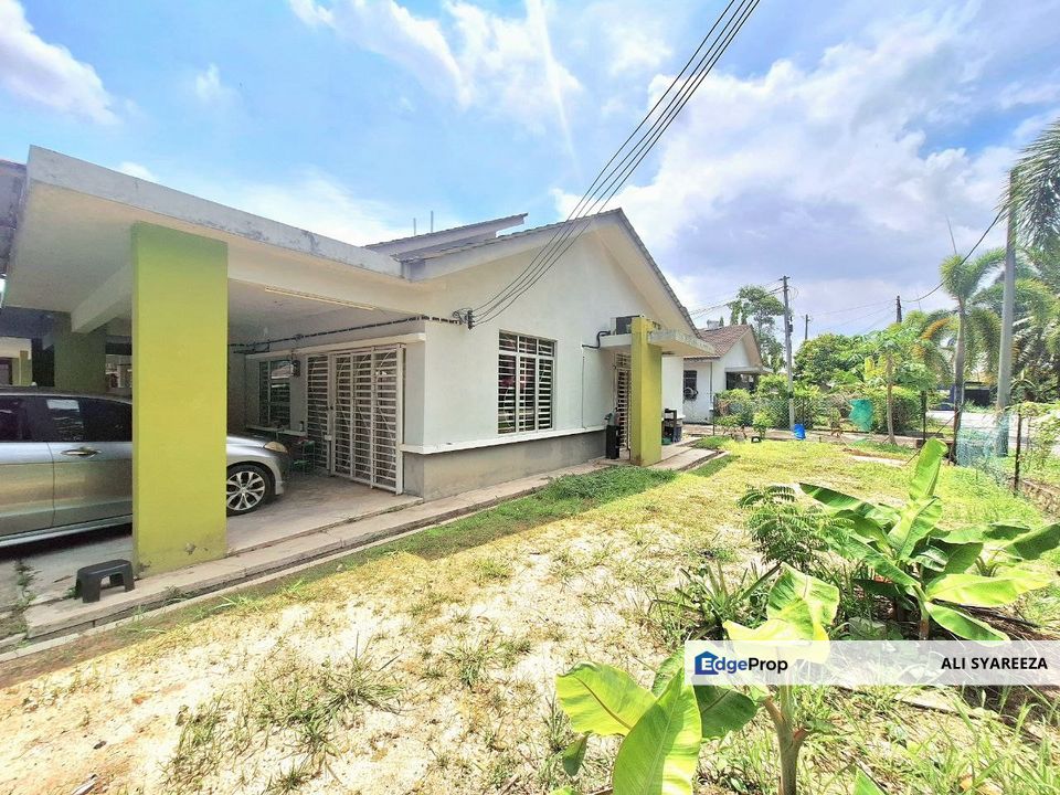 Taman Amanah Jalan Masjid Jenjarom Single Storey Terrace for sale, Selangor, Jenjarom