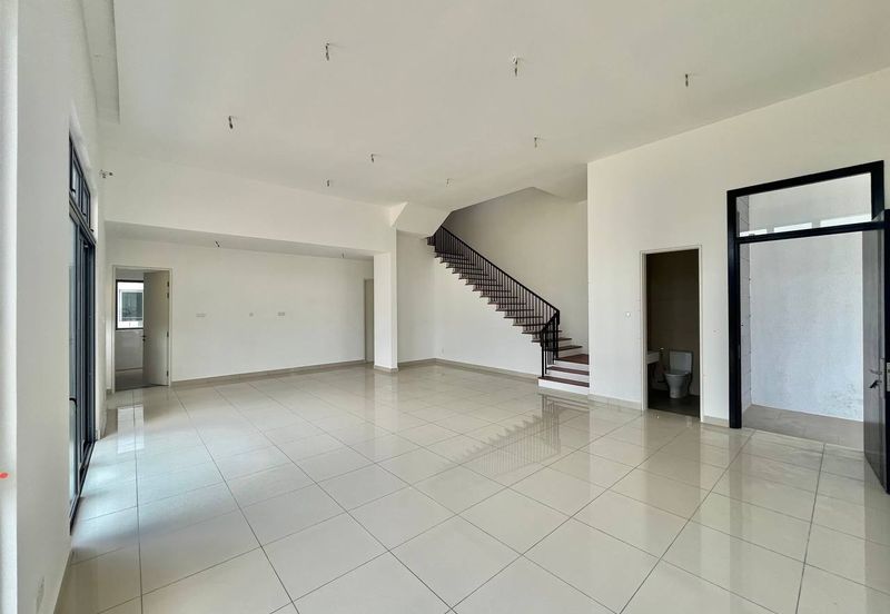 Broadleaf Residences, Hometree