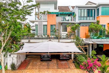 Bangi Lakehill Villas