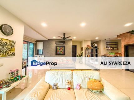 Bangi Lakehill Villas, Bandar Baru Bangi  2.5 Storey Semi D for sale, Selangor, Bangi