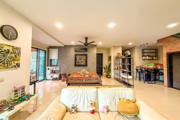 Bangi Lakehill Villas