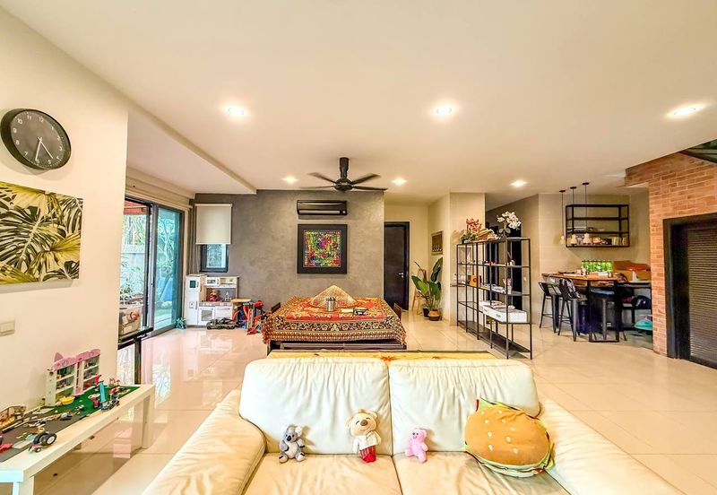 Bangi Lakehill Villas