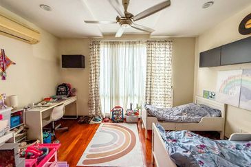 Bangi Lakehill Villas