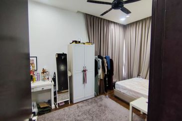 Lukisan @ Alam Impian