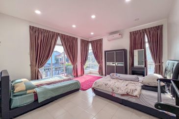 Bandar Baru Salak Tinggi