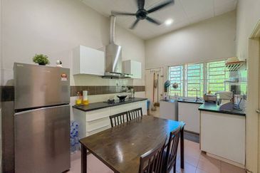 Seksyen 32, Shah Alam