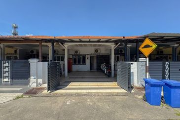 Seksyen 32, Shah Alam