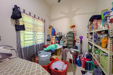 Seksyen 32, Shah Alam