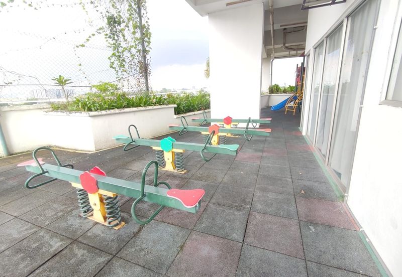 Prima U1 Condominium