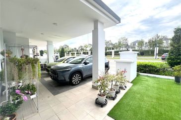 Tenderfields @ Eco Majestic